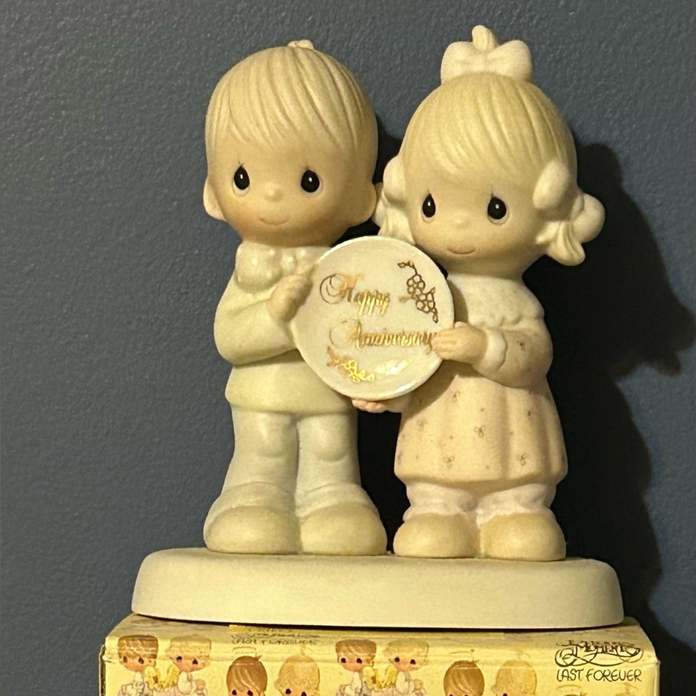 Precious Moments Anniversary - God Blessed Our Years Together in box